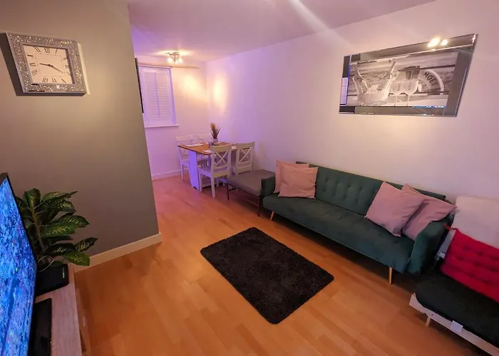 Brick Lane & Shoreditch London Apartment